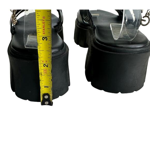 GBG Los Angeles Black chunky ankle Buckle strap Sandals 90s Y2k Size 5.5 - Picture 4 of 9